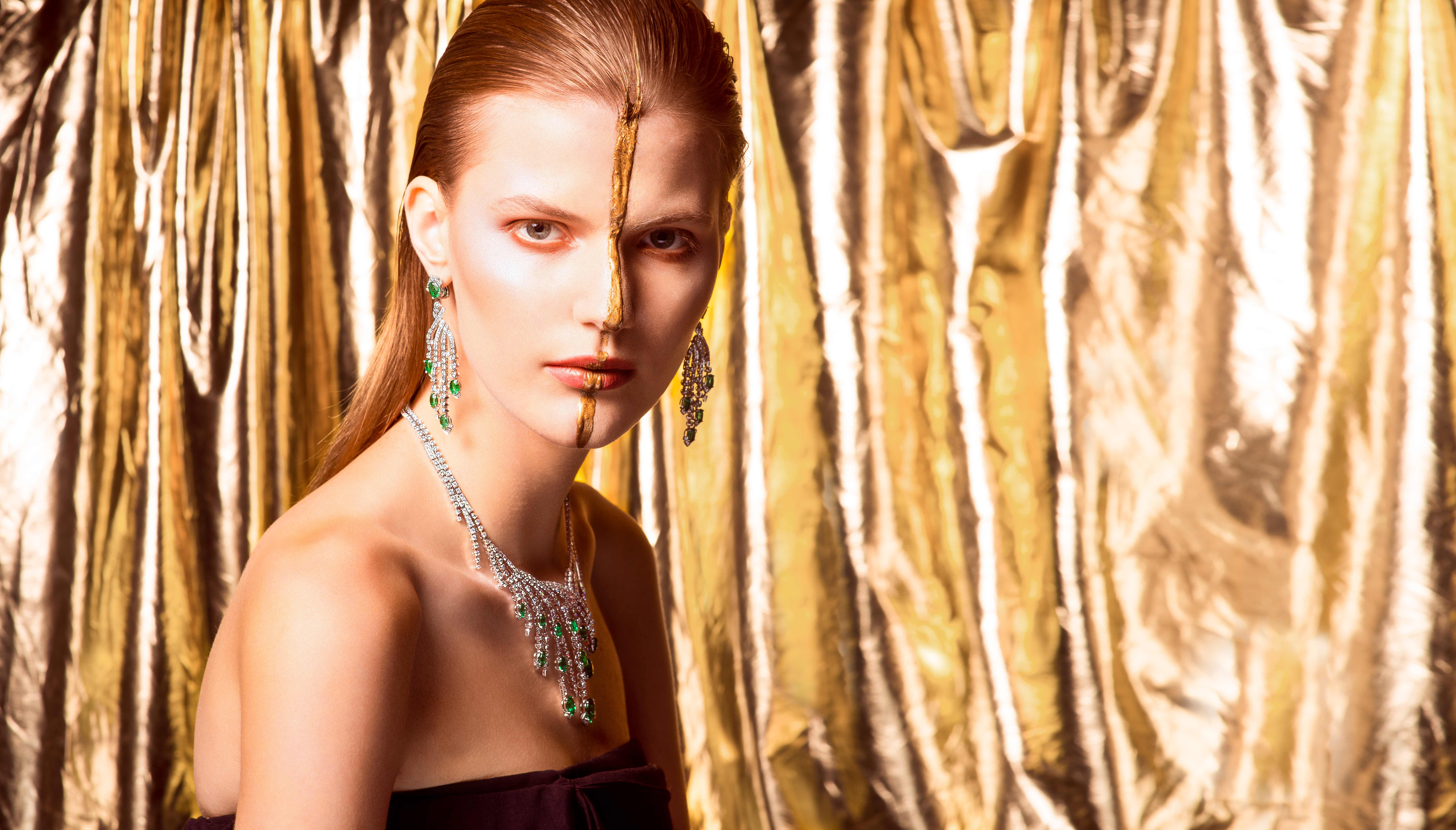 The Jewellery Shoot: Going for Gold
