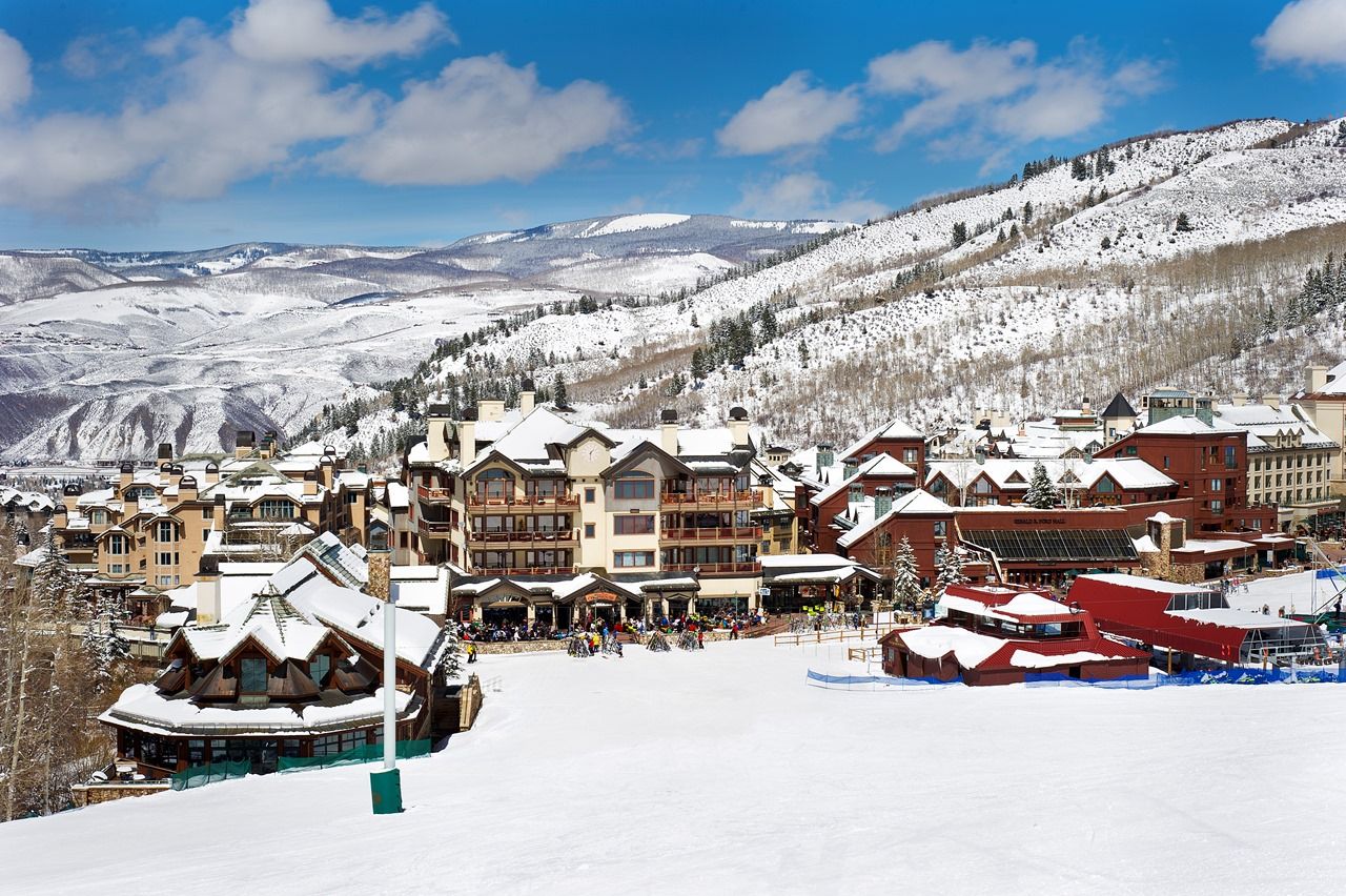 Holiday Guide: The Best Luxury Ski Resorts in the Western US