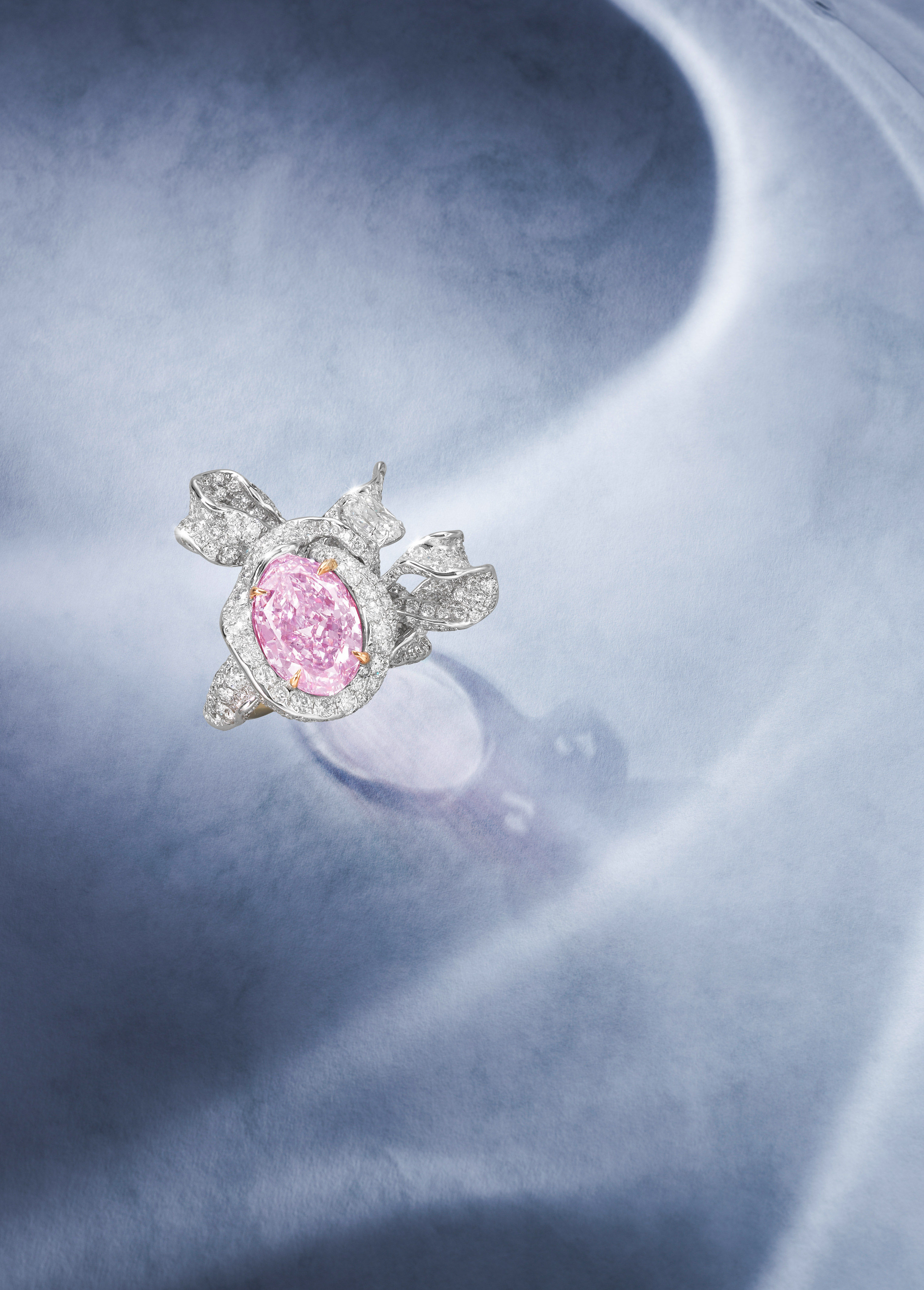 Bonhams Presents: Lots of Glitz