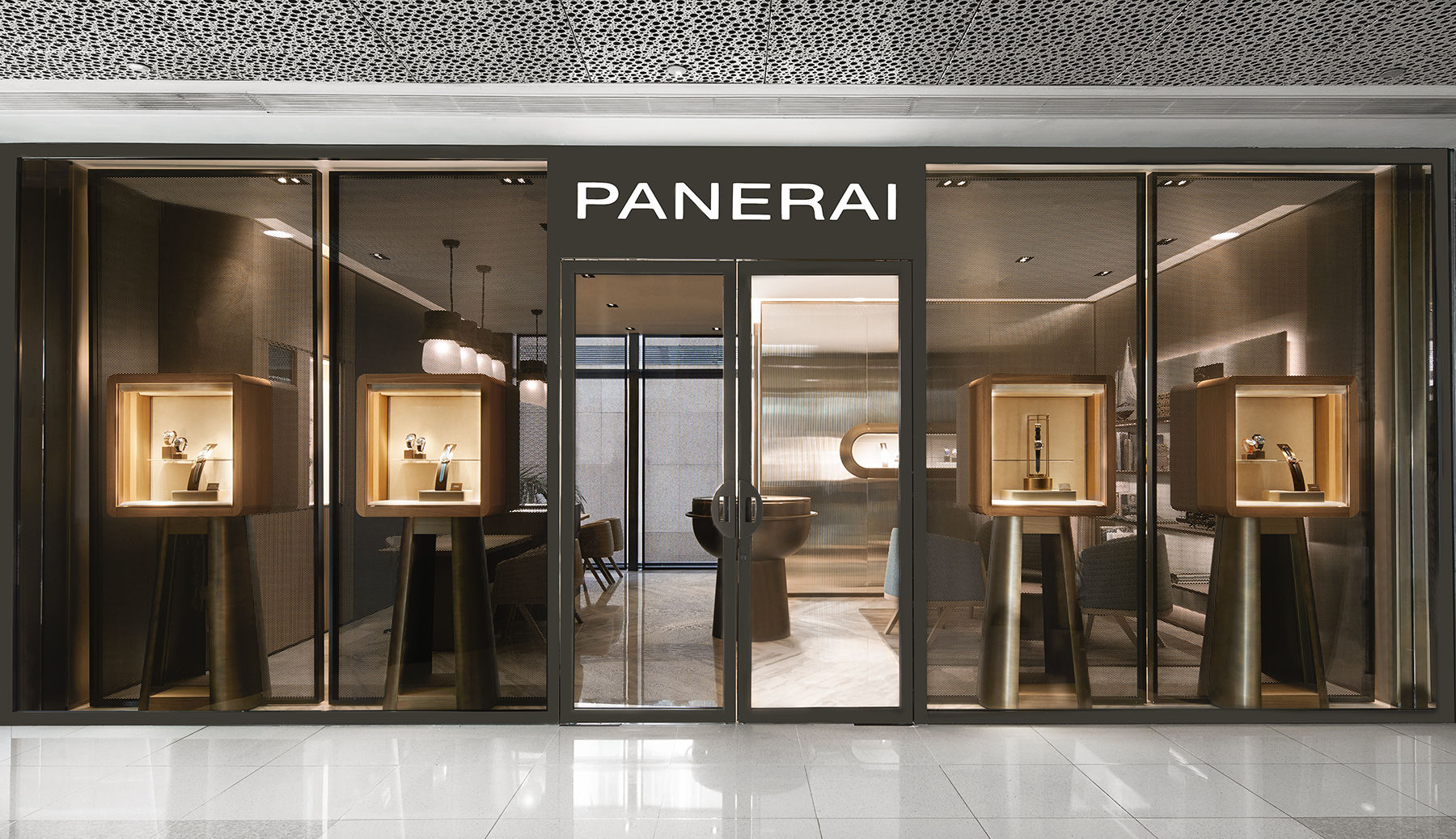 PANERAI重新揭幕香港國際金融中心商場ifc專門店