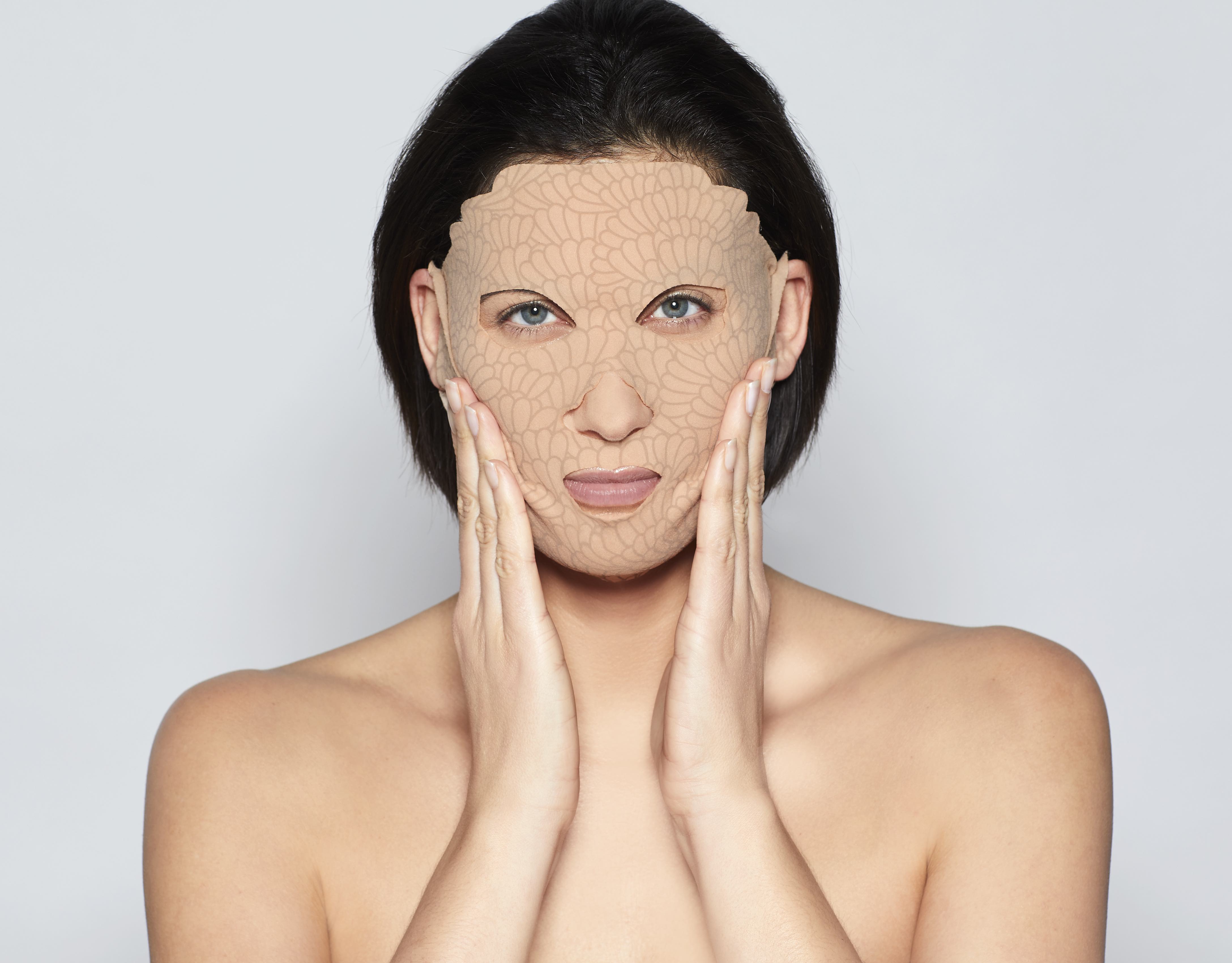 The Dry Facial Mask Trend Comes to Asia