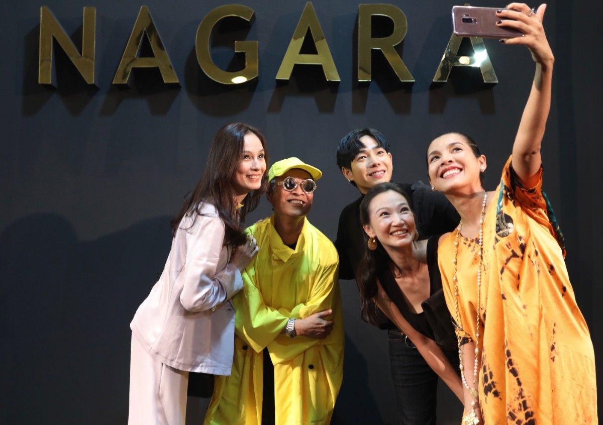 Nagara Celebrates His 3rd Painting Exhibition with Stars and Socialites