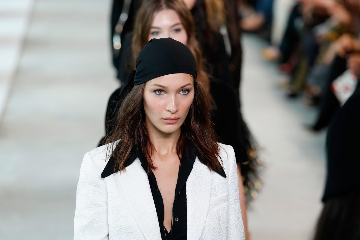 20 Of The Best Looks From The Michael Kors Spring 2019 Runway Show