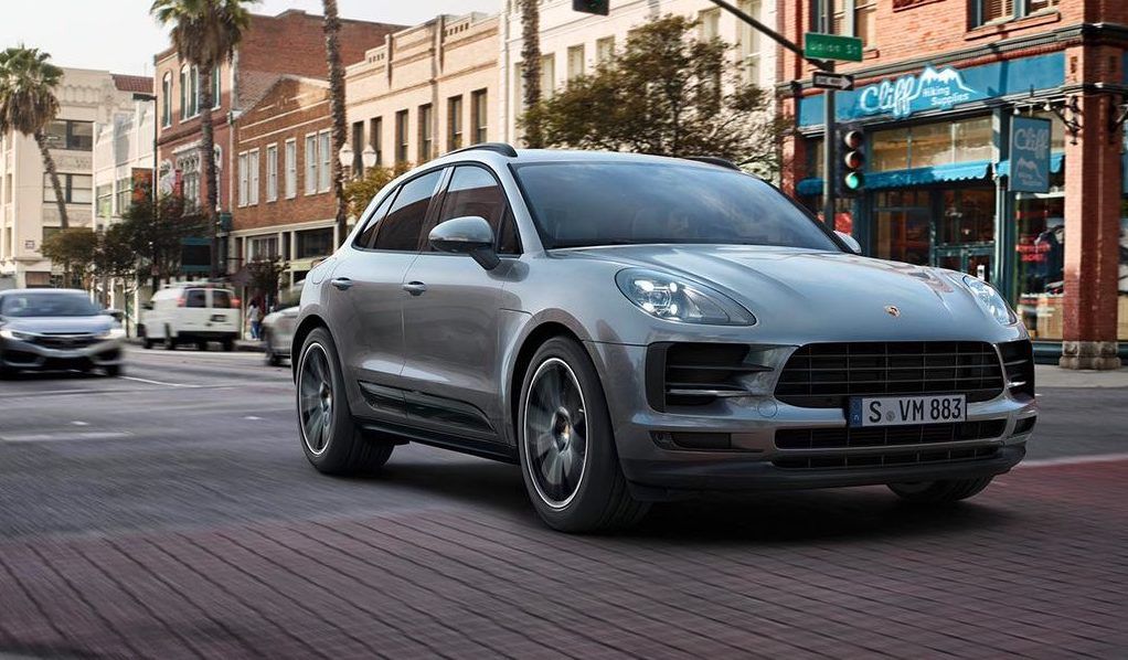 At A Glance: Porsche The New Macan