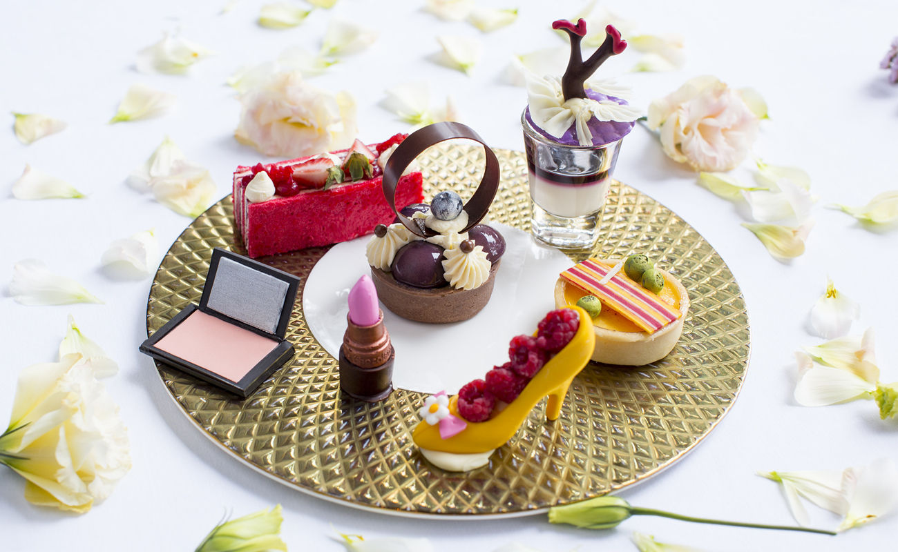 You Can Now Enjoy Edible Lipstick And Chocolate Stilettos At Shangri-La Hotel