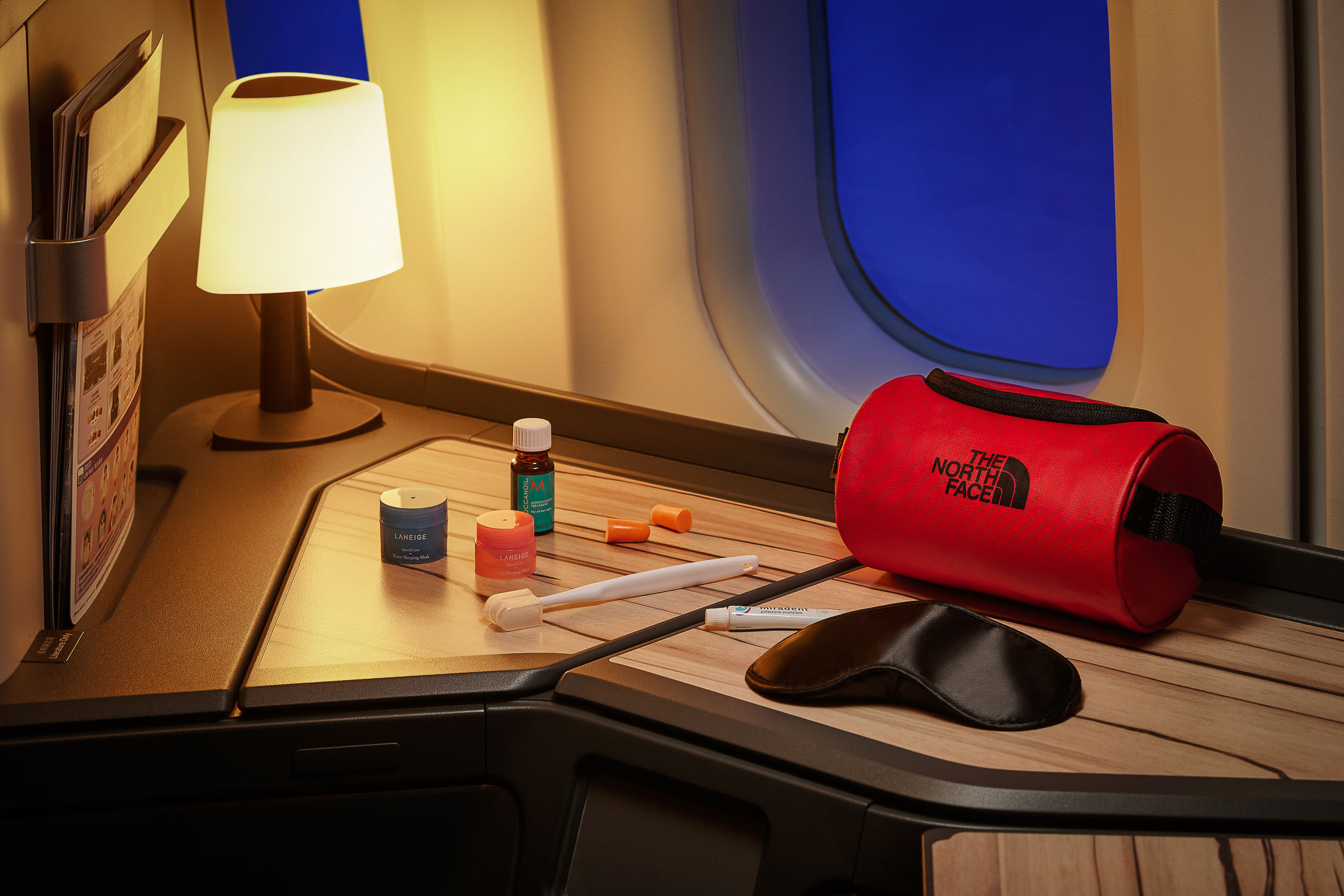 CHINA AIRLINES x THE NORTH FACE