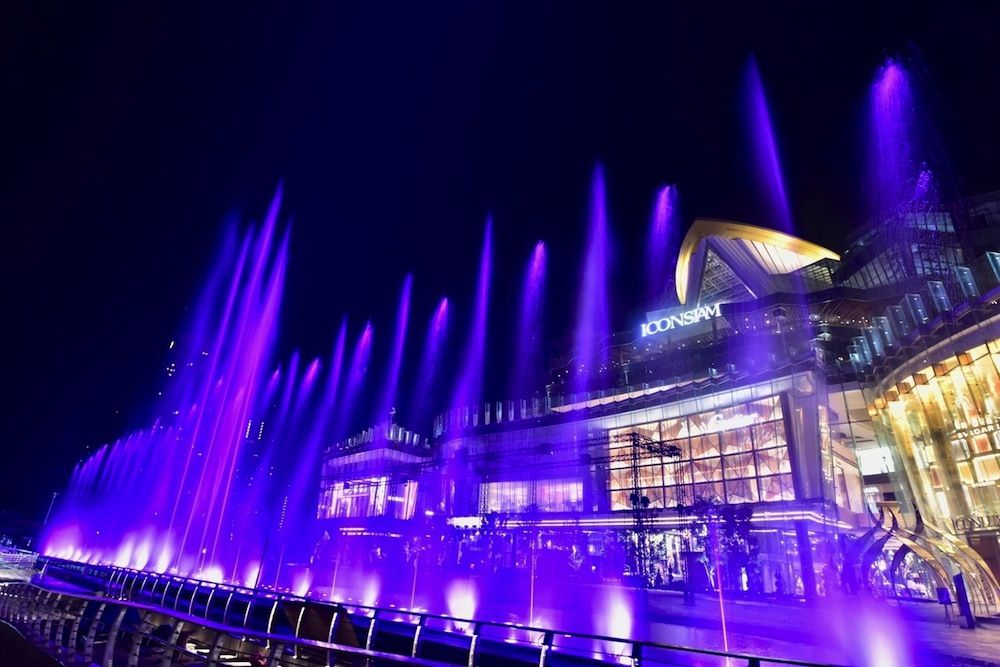 ICONIC Multimedia Water Features: Southeast Asia's Longest Water Show
