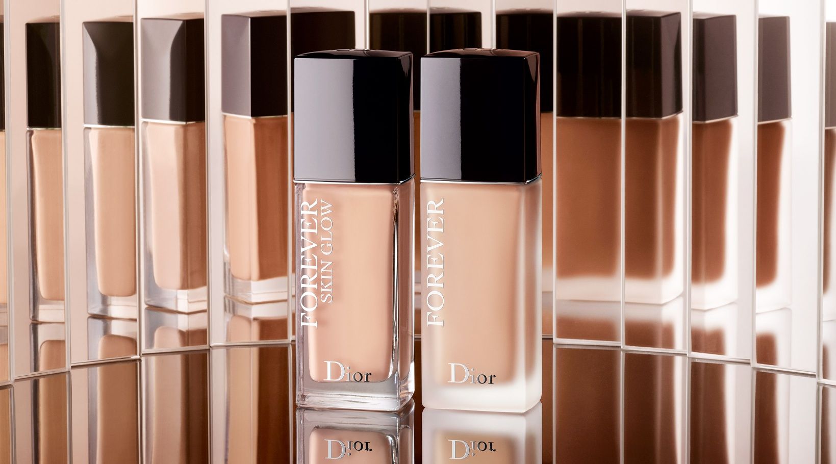 Dior forever. Диор скин 2wr. Сияющий крем диор. Тональная основа диор. Dior natural Forever тональный крем.