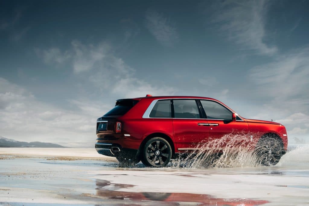 Rolls Royce’s new ‘Pursuit Seat’ is the Perfect Accessory for the Great Outdoors