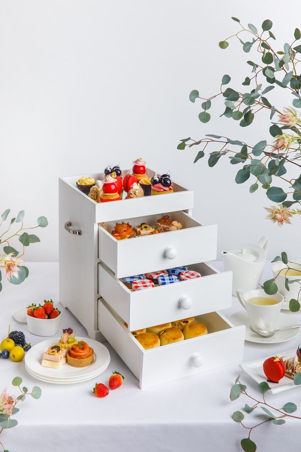 InterContinental Kuala Lumpur presents two new sets for afternoon tea