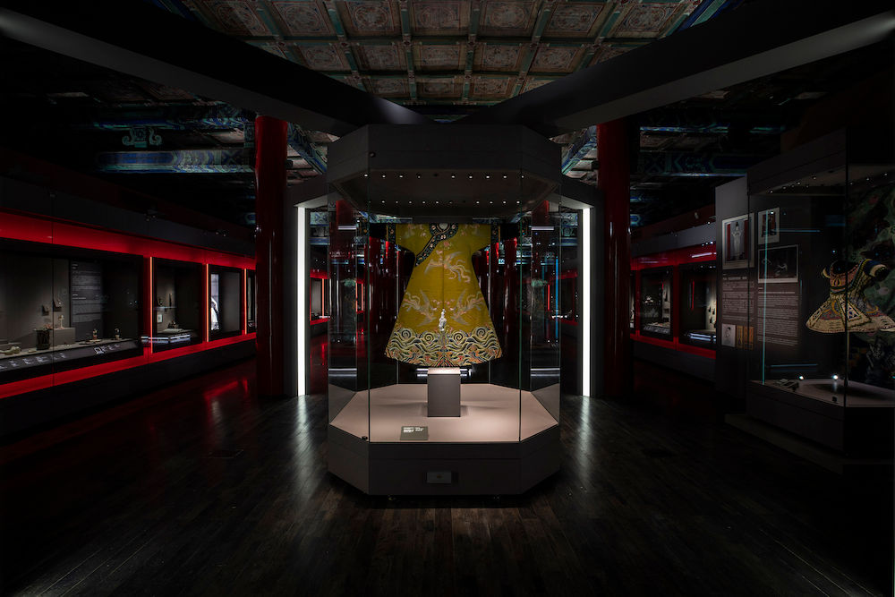 Cartier launches Beyond Boundaries exhibition at Beijing s