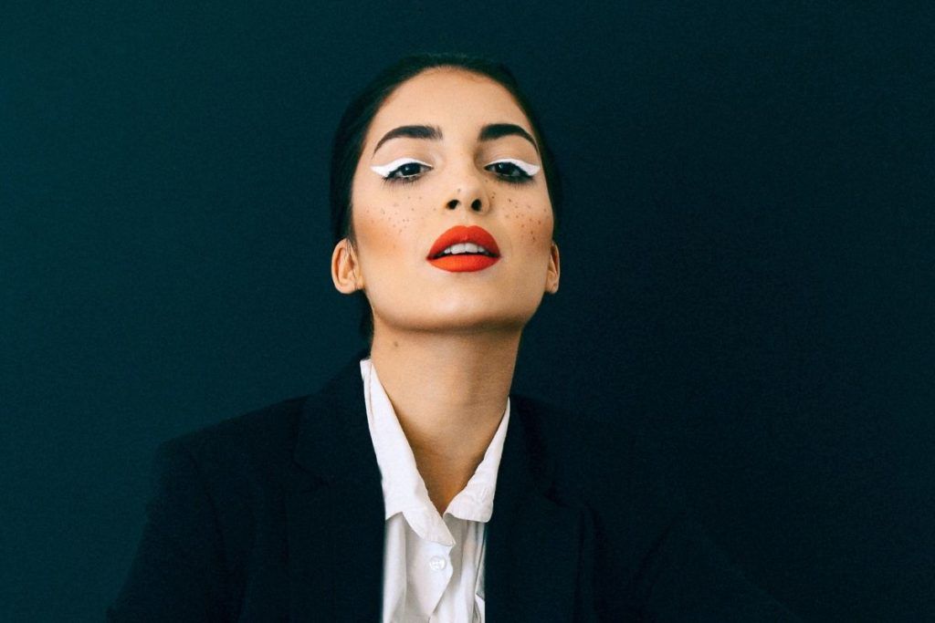 Beauty Awards 2019: The Make-up That Takes You Into the Night