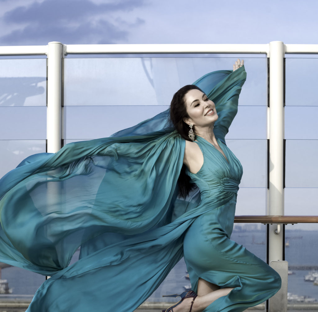 Kelly Randall Sia: “Eat well. Dress well. Live well”