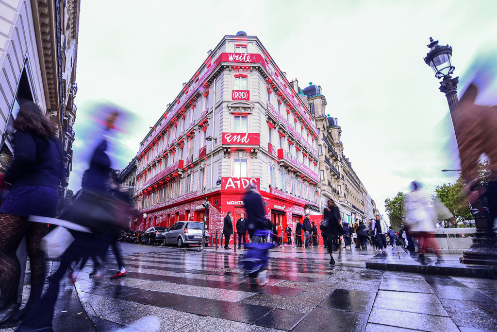 Montblanc turns Paris (RED)