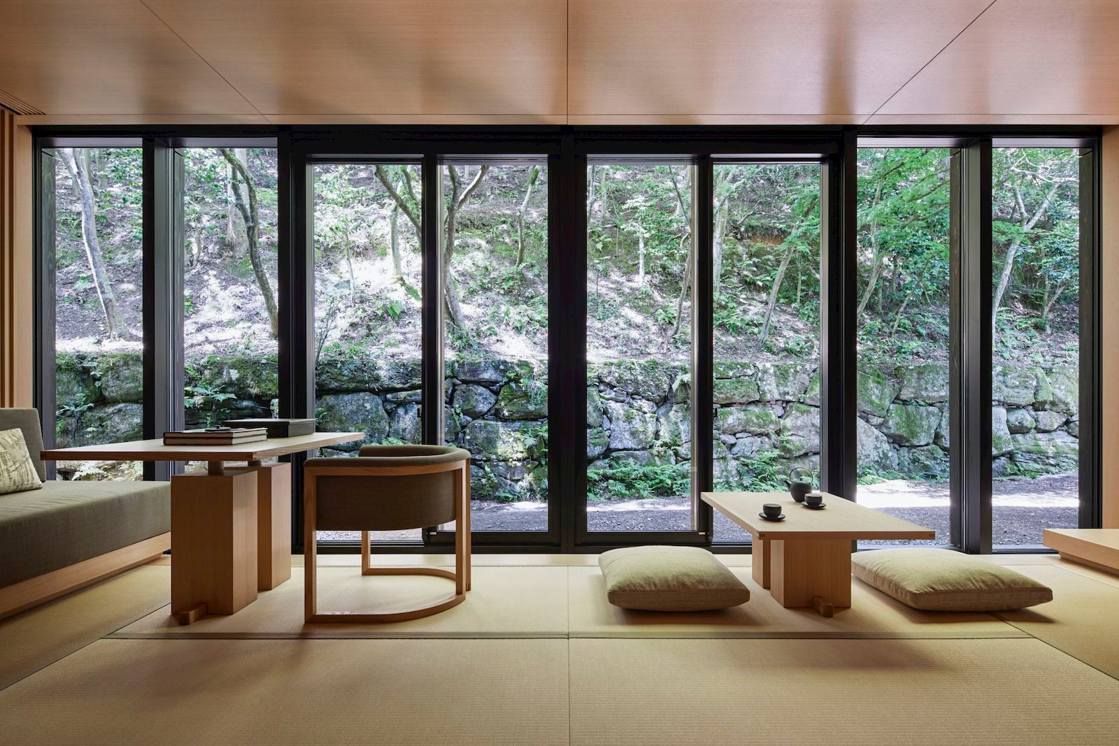 Aman Kyoto is located in a secret garden that floods the senses and fills the spirit
