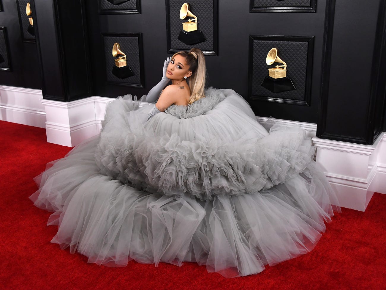 10 Best Looks at the 2020 Grammy Awards