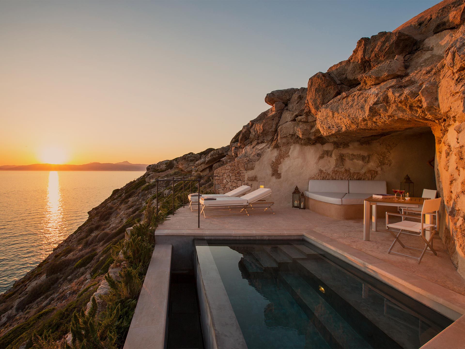 The 7 Most Romantic Getaways for Valentine’s Day