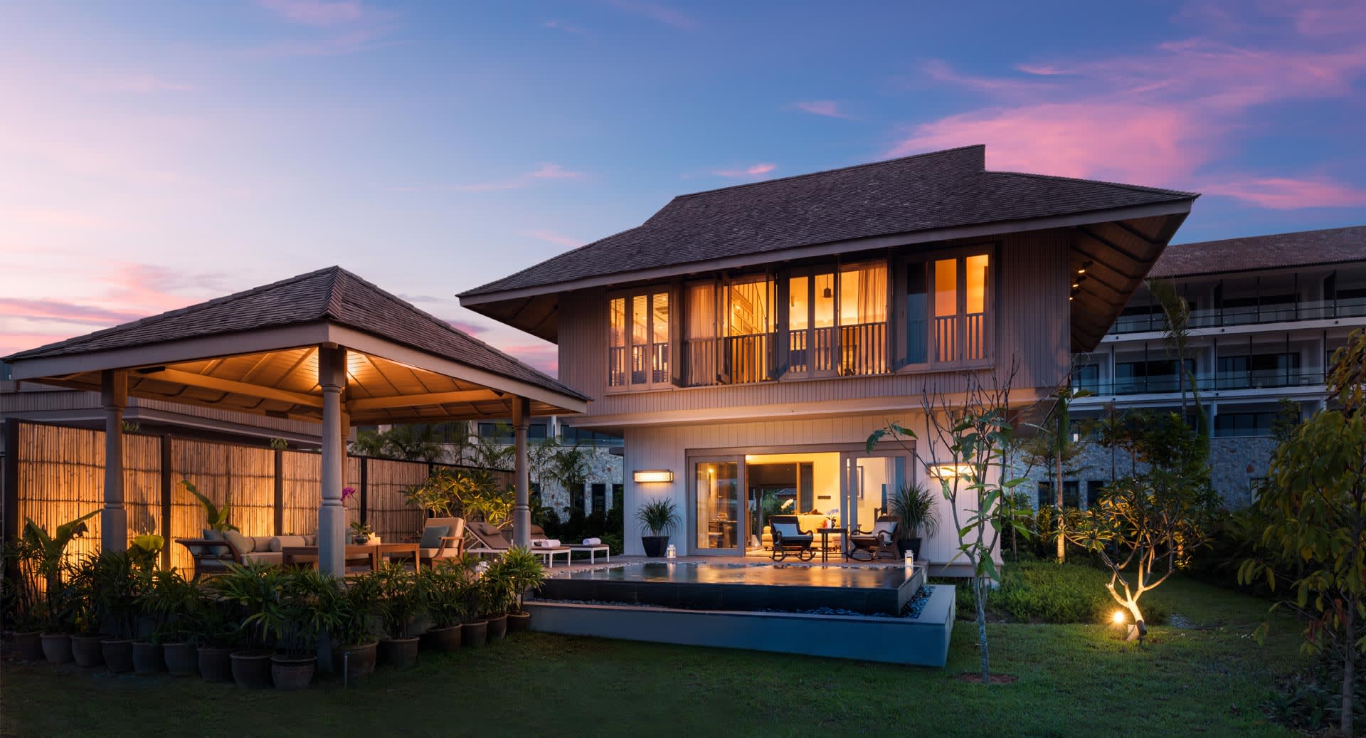 https://images.prestigeonline.com/wp-content/uploads/2020/02/11160626/anantara_desaru_coast_1br_lagoon_pool_villa_exterior.jpg