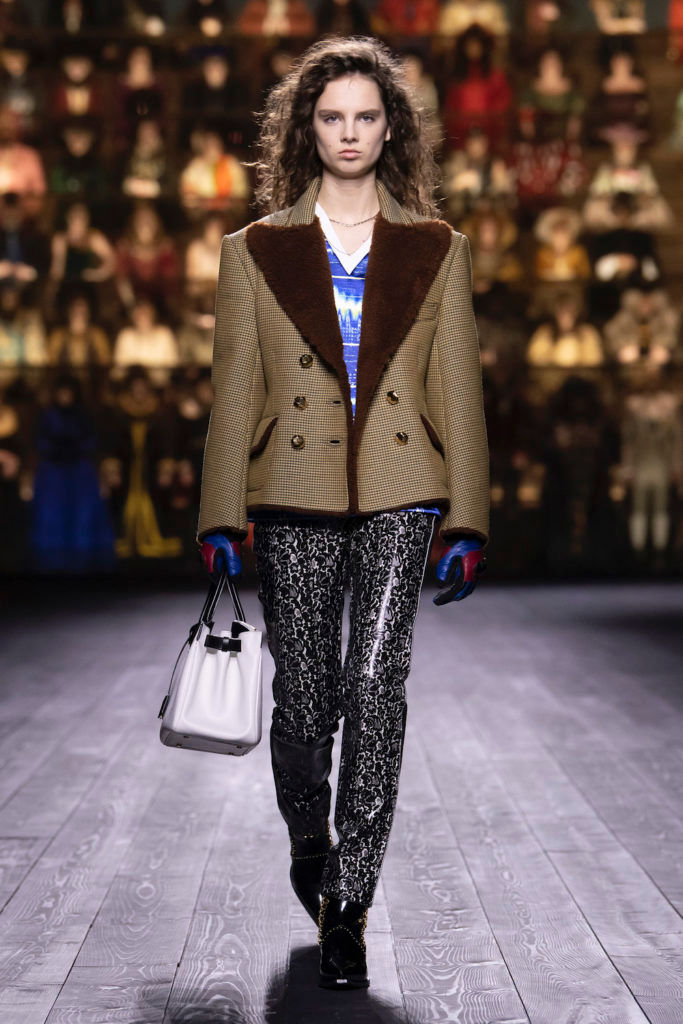 Louis Vuitton Unveils FW2020 Womens Collection with 200-person Choir