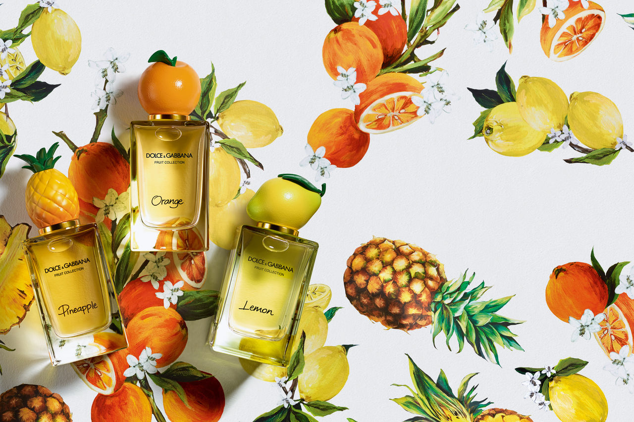 Dolce Gabbana цитрус. Dolce&Gabbana Fruit collection Orange. Дольче Габбана ананас духи. Дольче Габбана оранж духи.