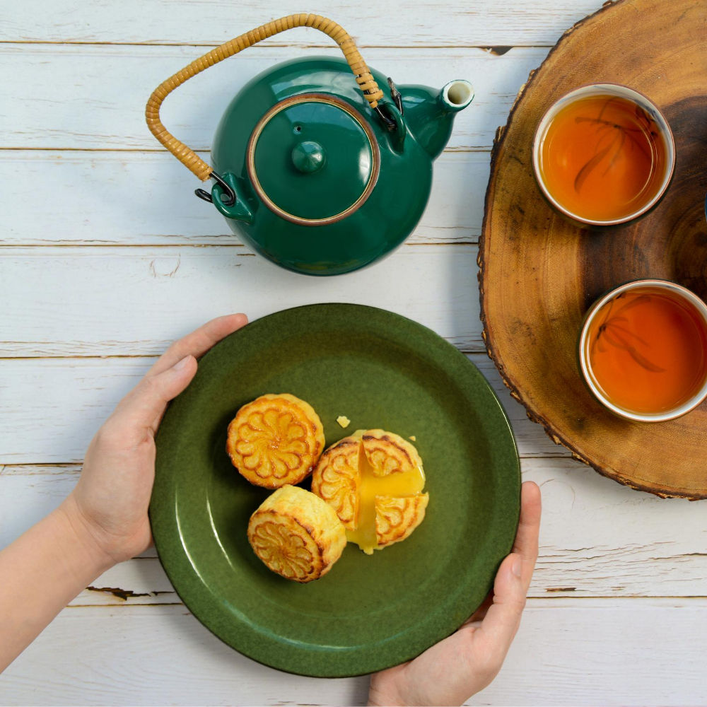 Hong Kong's 16 most decadent mooncakes to try for Mid-Autumn Festival 2021:  from whisky-filled and Earl Grey treats, to Mandarin Oriental's red bean  recipe and the Peninsula Boutique's must-try classic