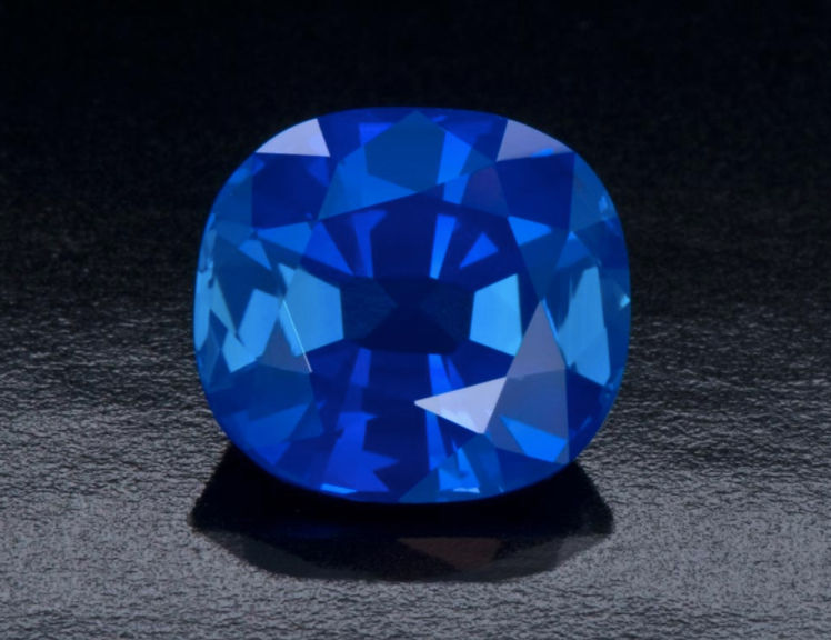 Everything You Need To Know About Sapphire, The September Birthstone