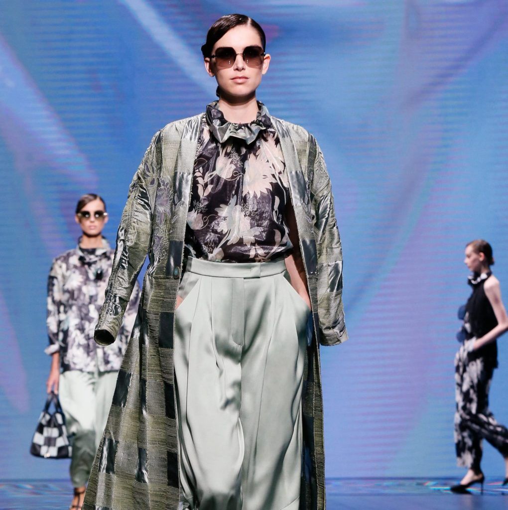Cutting-Edge Meets Classic Styles at Giorgio Armani Spring/Summer 2021