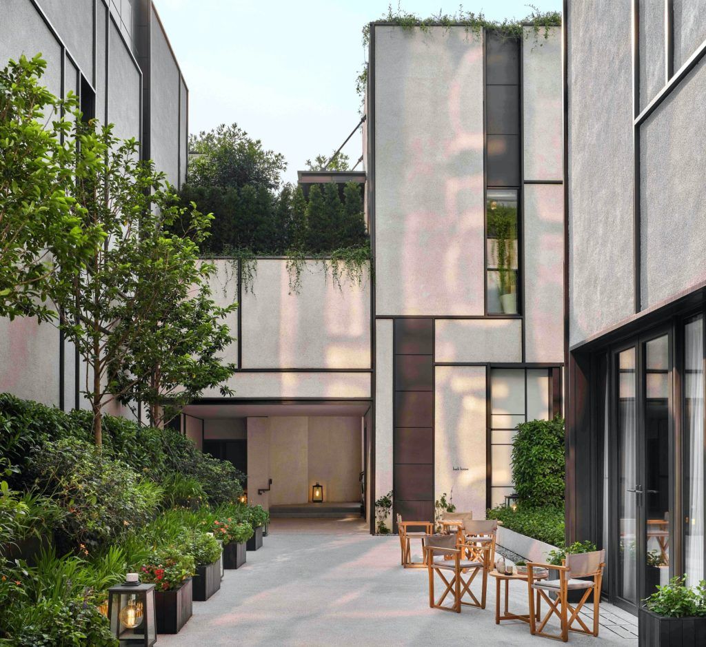 Asaya Courtyard