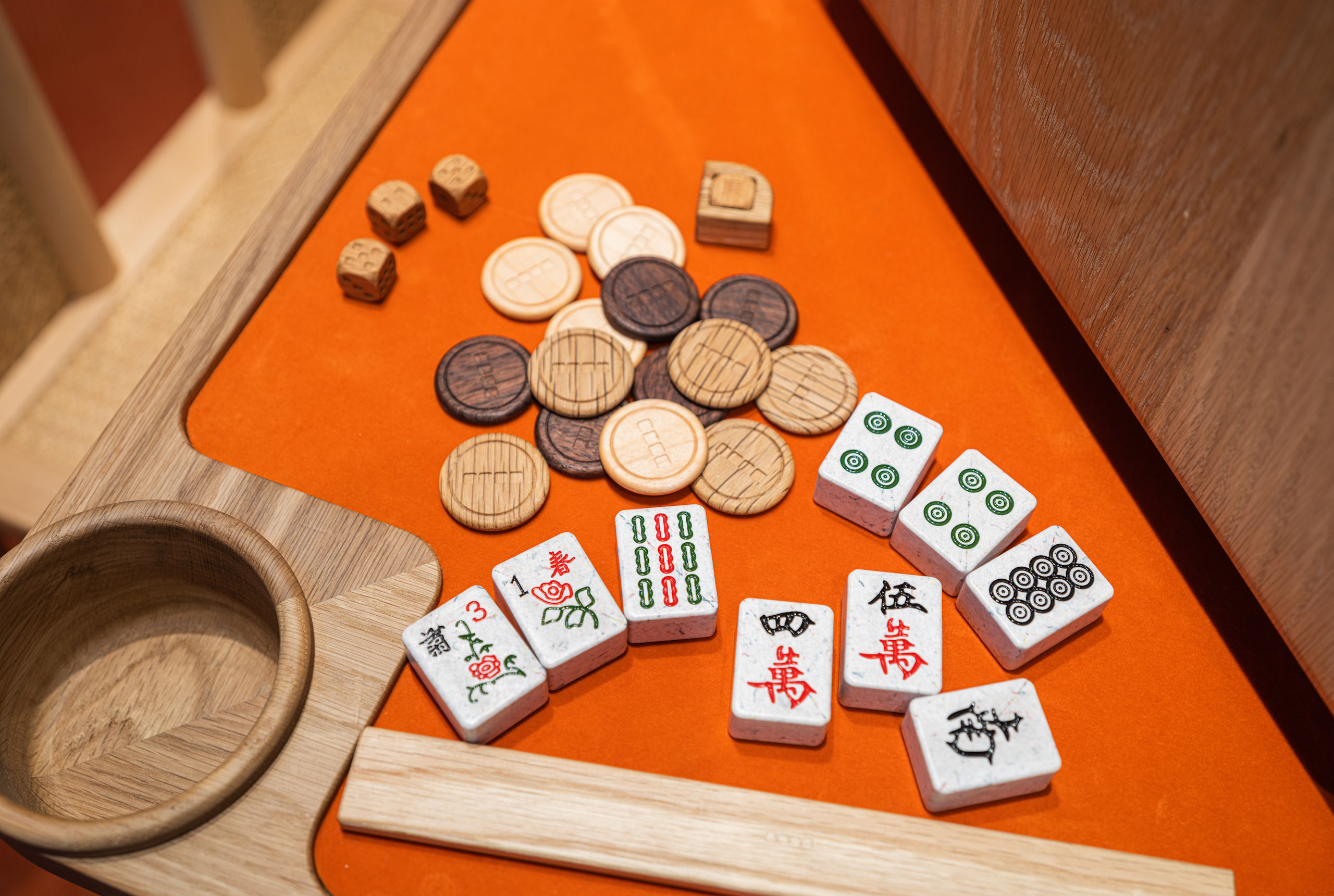 DEVONtechnologies  Take a Break, with Mahjong