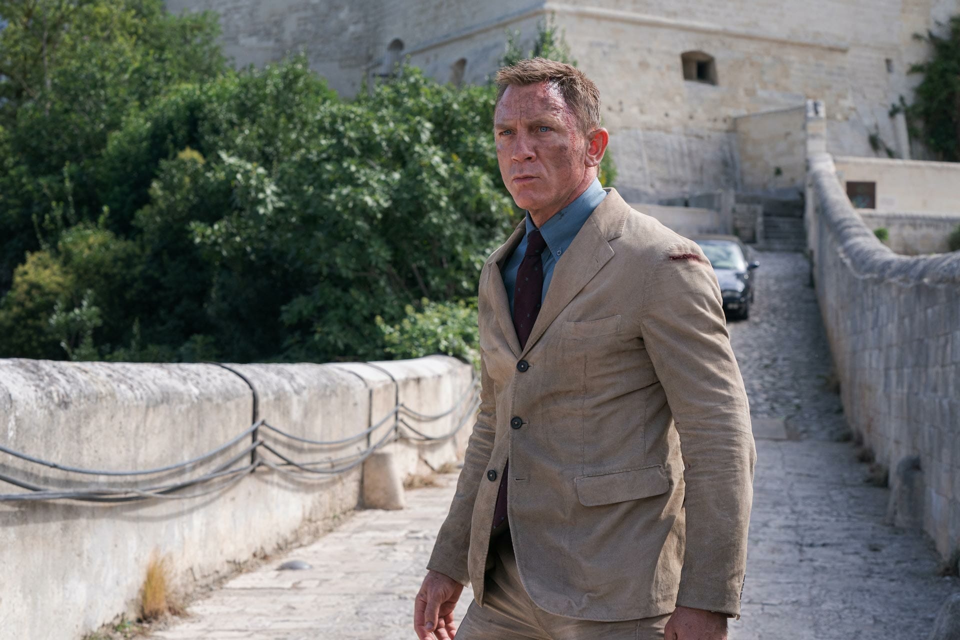 james bond no shirt