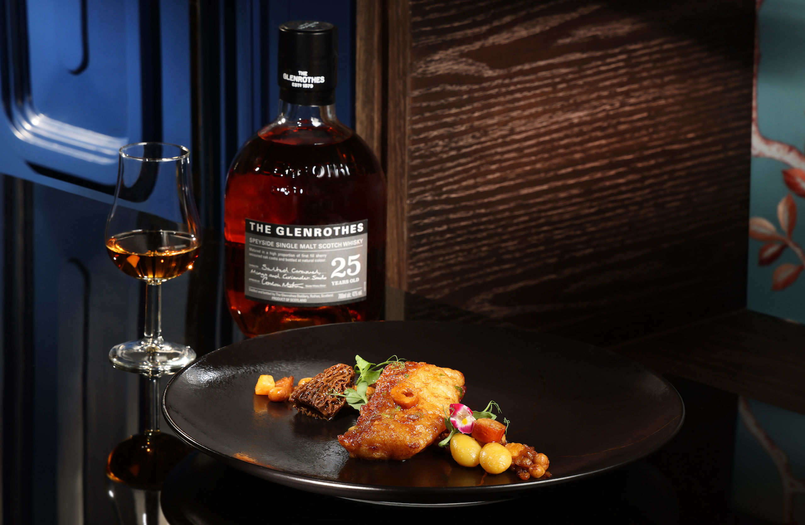 The Glenrothes 25-Year-Old X Man Wah Cantonese Dishes