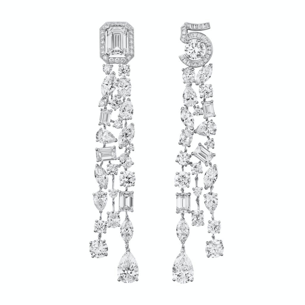 Chanel Collection N°5 earrings
