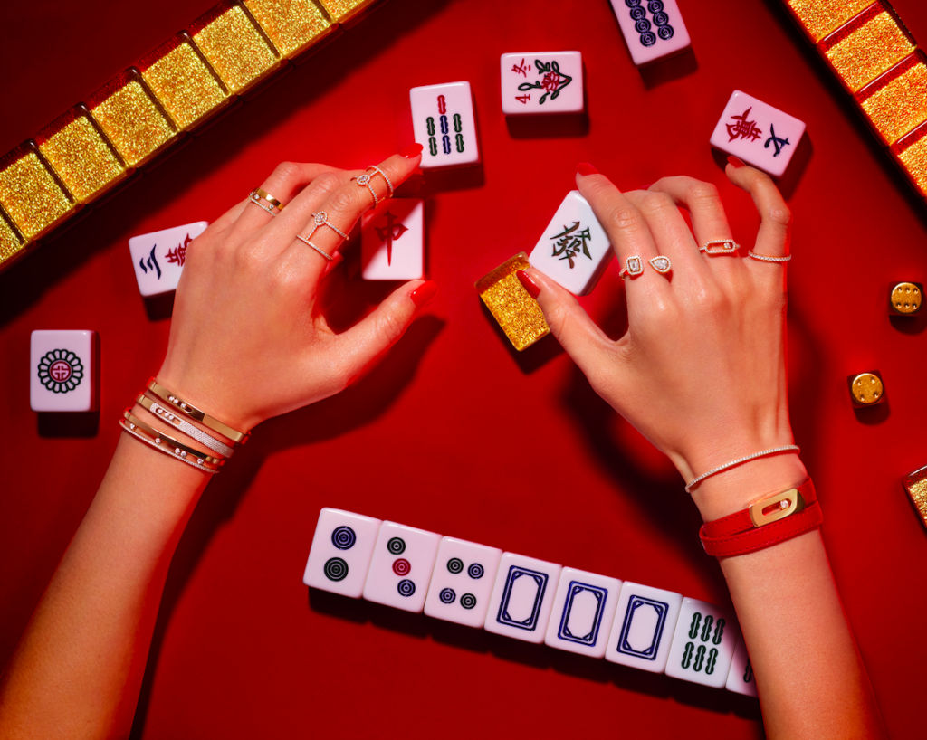 10 Fashion Gifts to Welcome the Year of the Tiger