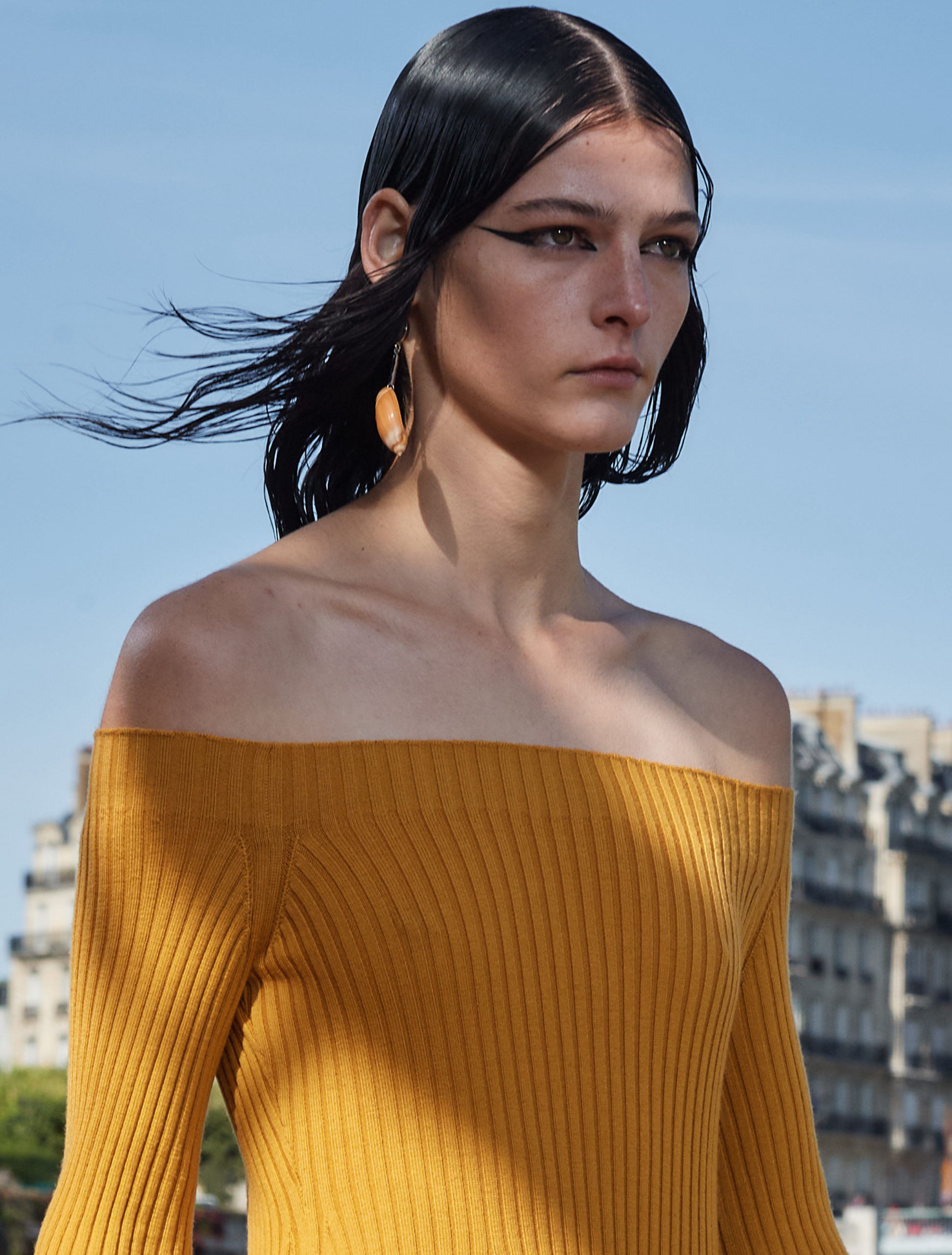The Best Beauty Trends From The Spring/Summer 2022 Runways