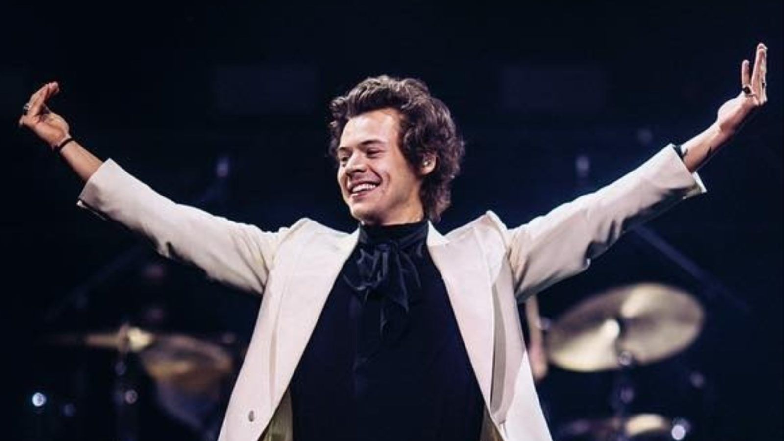 Harry Styles to Release New Album ‘Harry’s House’ in May 2022