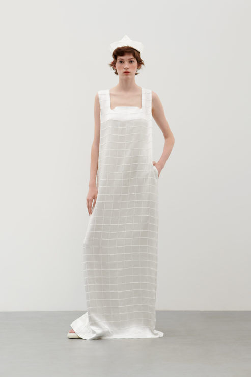 Svitlana Bevza on White Dress Concept & Sustainability