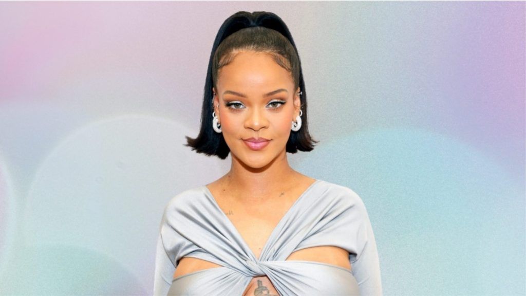 Rihanna wants to ‘Redefine What’s Considered Decent’ When It Comes to Pregnancy Style