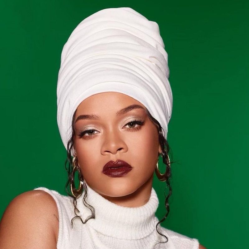 Rihanna Files For Fenty Hair Trademark With Product Listing