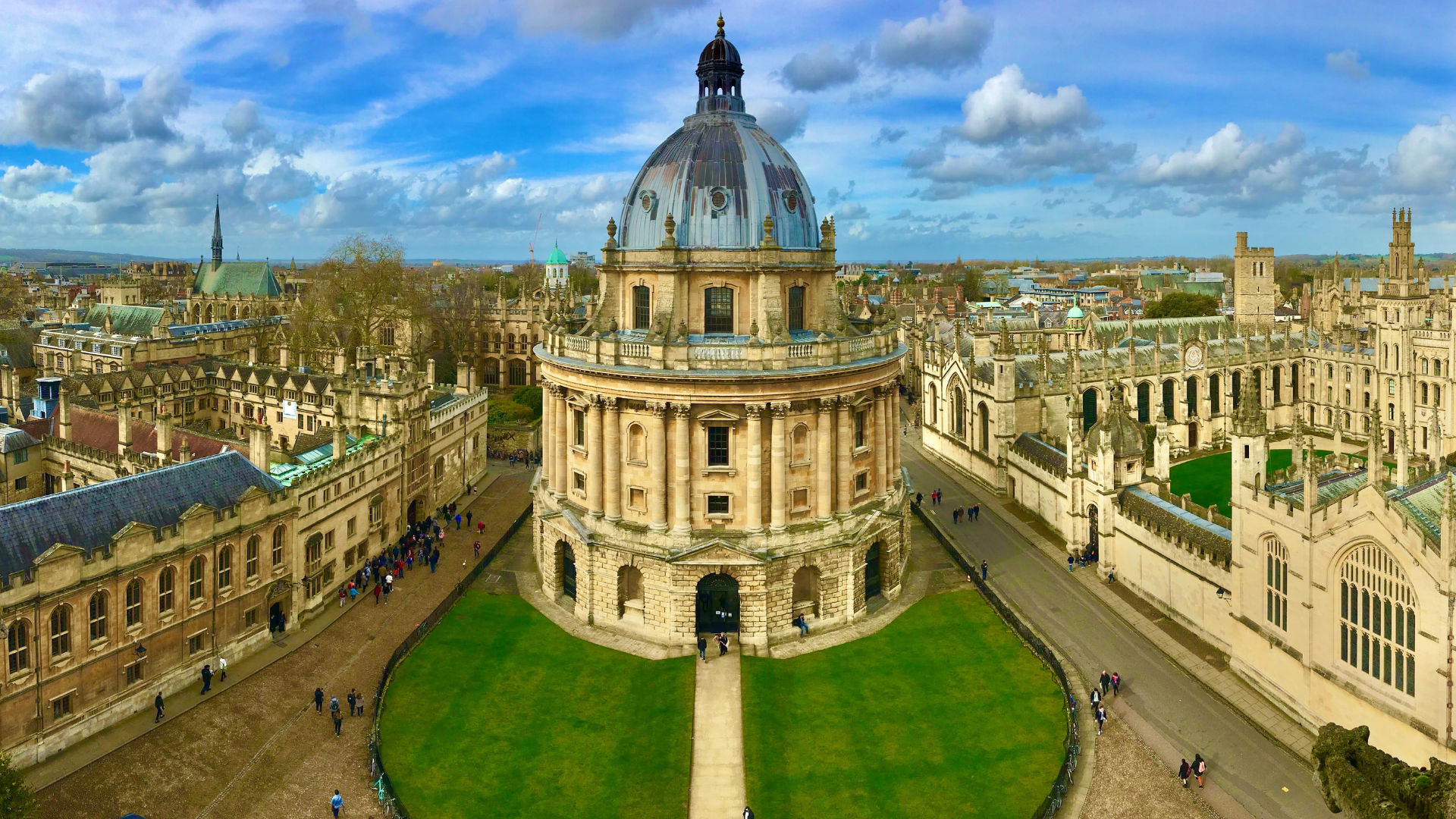 10 Most Beautiful Universities In The World With Breathtaking Campuses