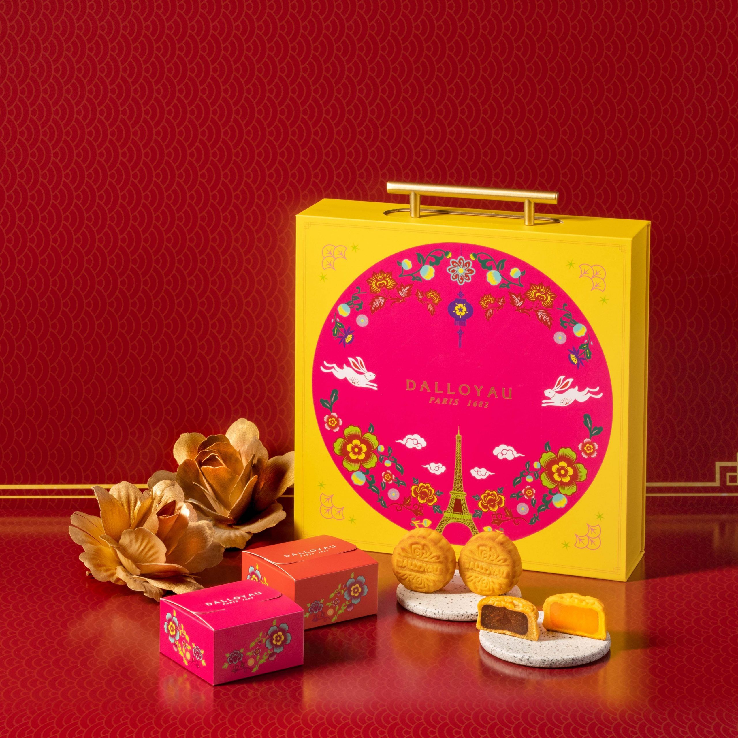 Lady M Unveils its Glowing Lights Mooncake Gift Set to Celebrate the 2022  Mid-Autumn Festival