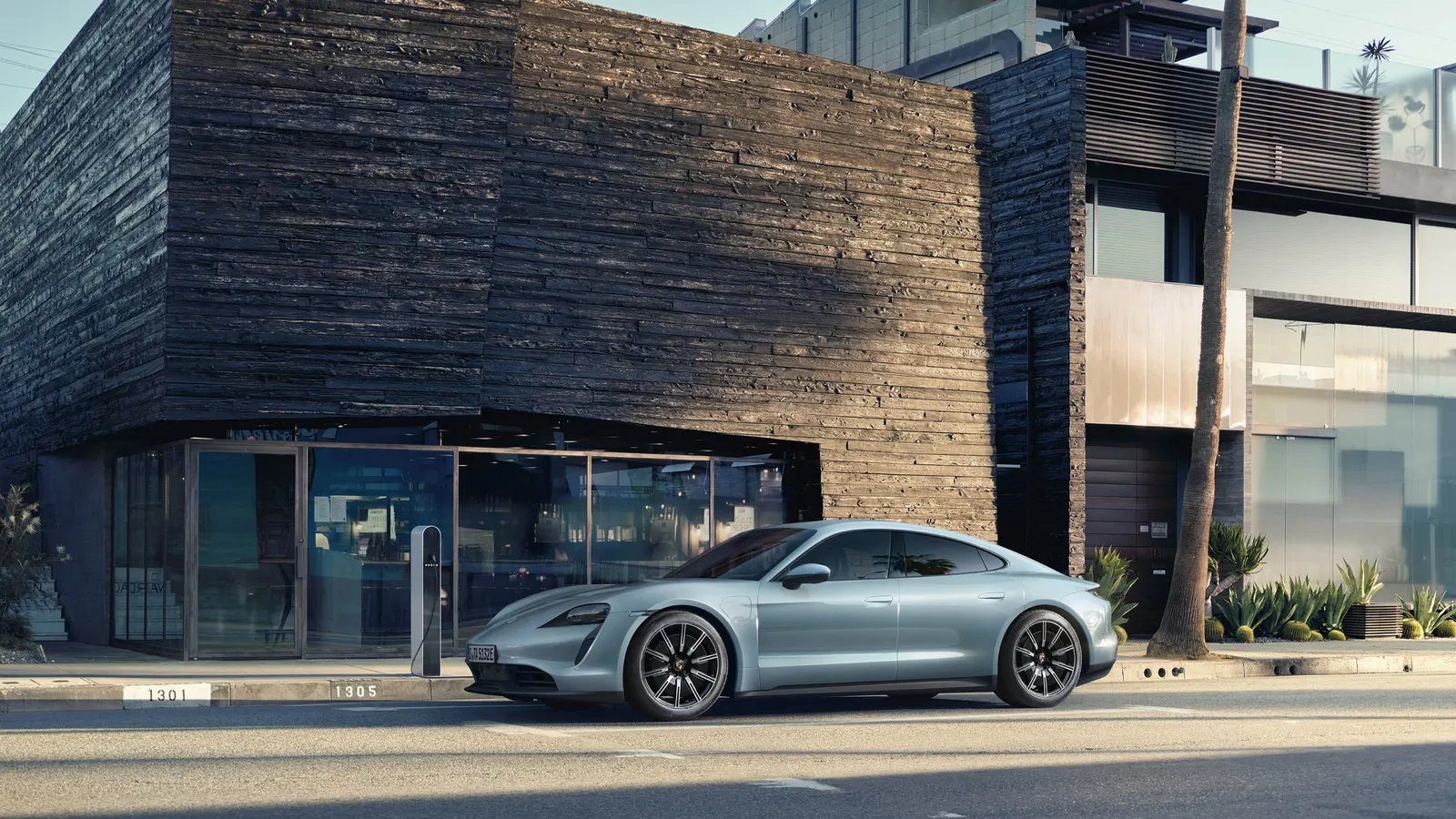 Porsche Taycan Bill Gates