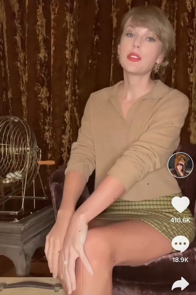 iconic Taylor swift outfits