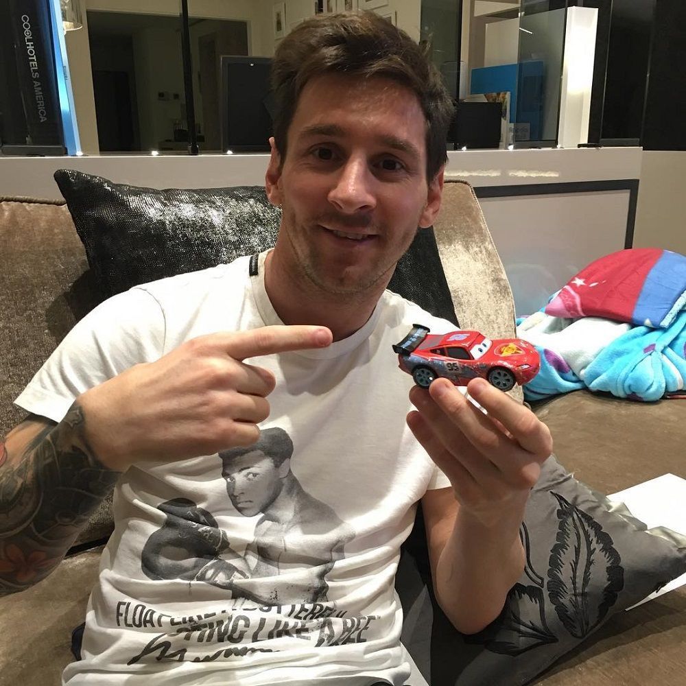 Lionel Messi new car