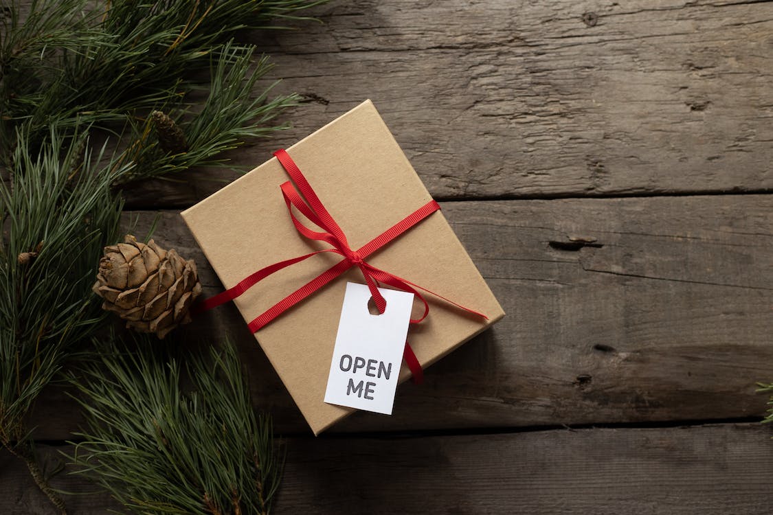 Packaging box