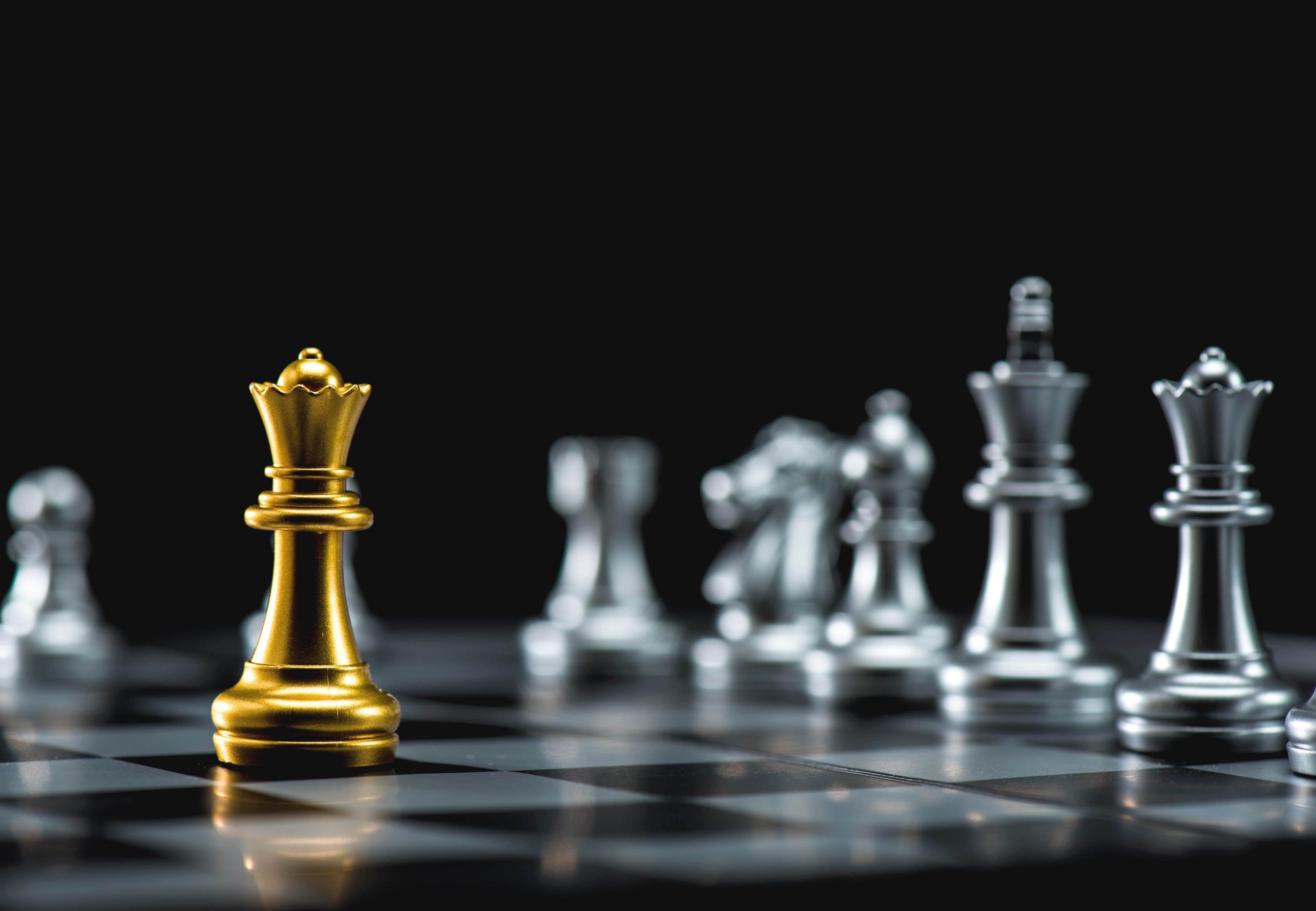 Люблю шахматы. Пешка вне игры. I like chess. Игра в шахматы две руки когти. World chess boxing organization.