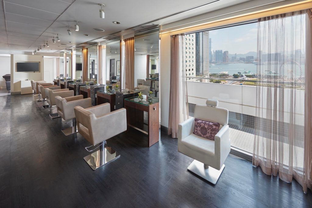 Mandarin Salon