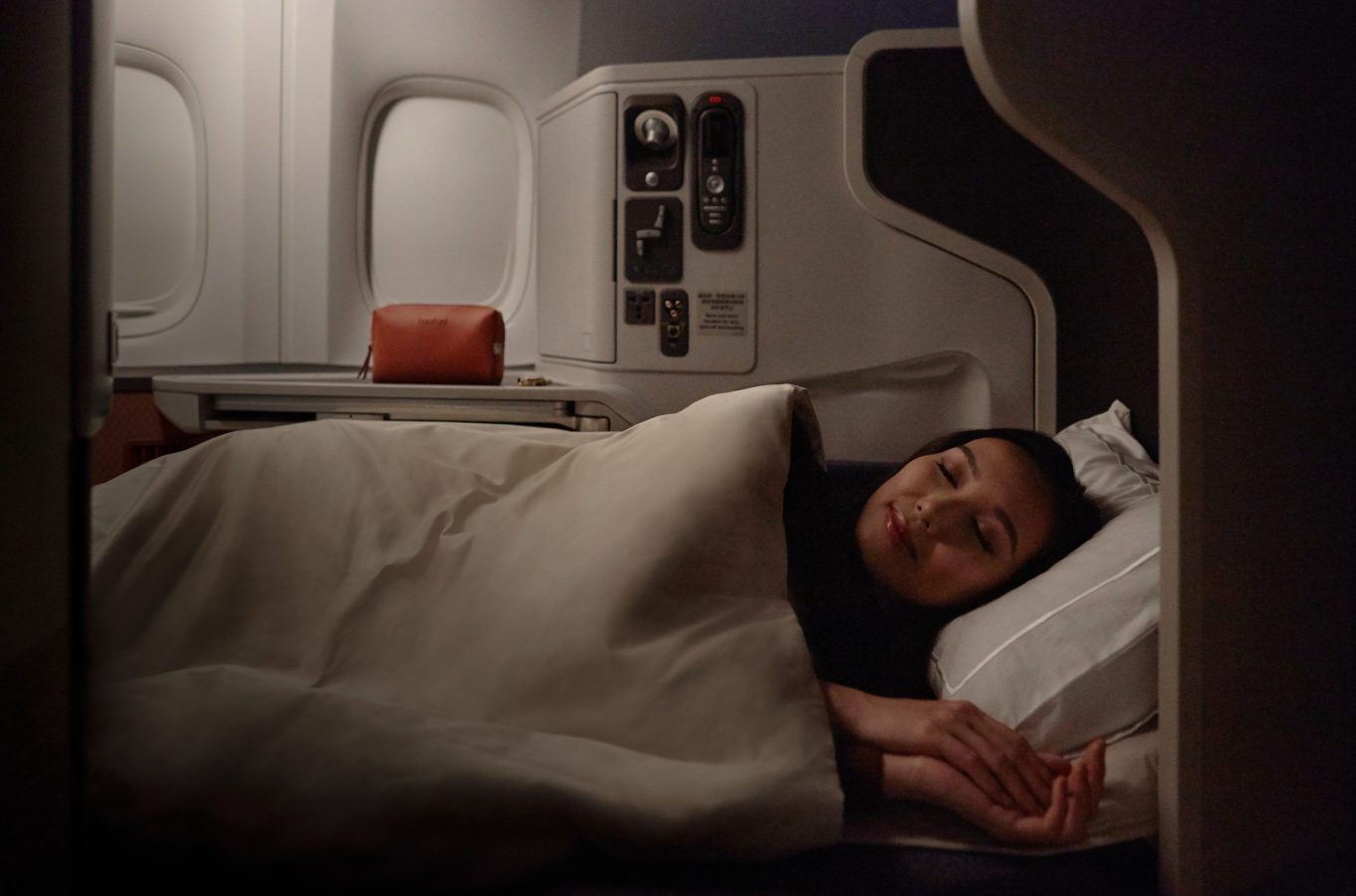 A Look at Cathay Pacific's Exquisite Business Class