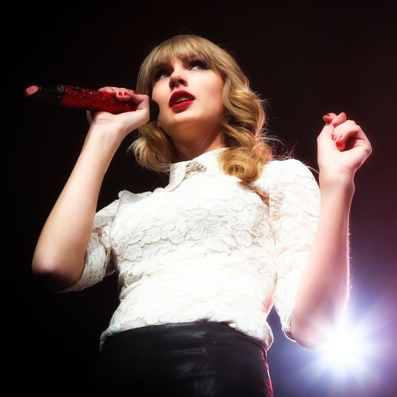 13 Taylor Swift Hair Moments Almost As Iconic As Her Discography