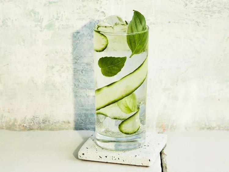 non-alcoholic cocktail