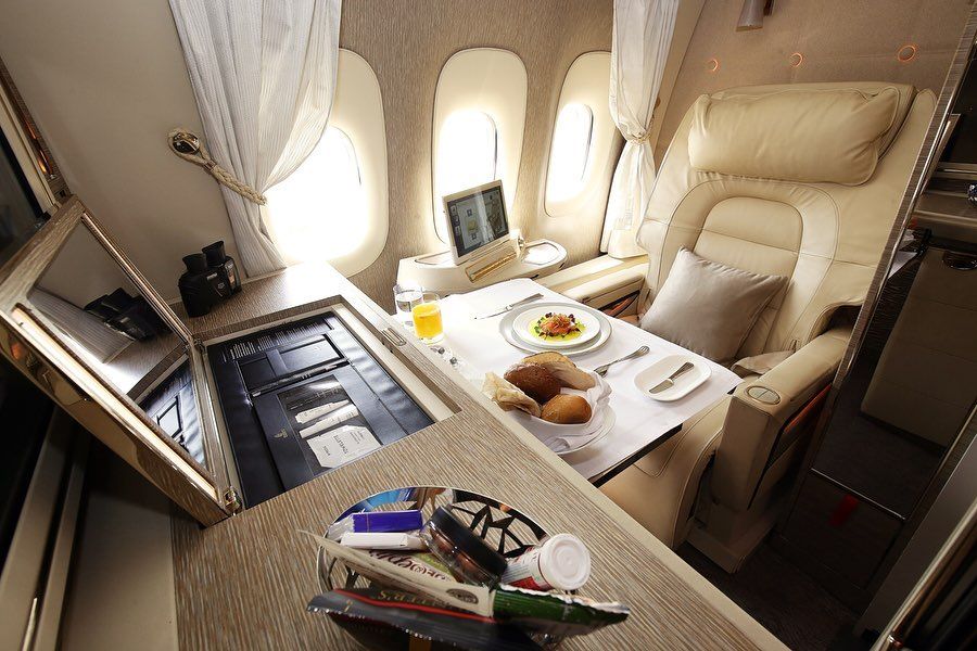 First Class Airline Emirate